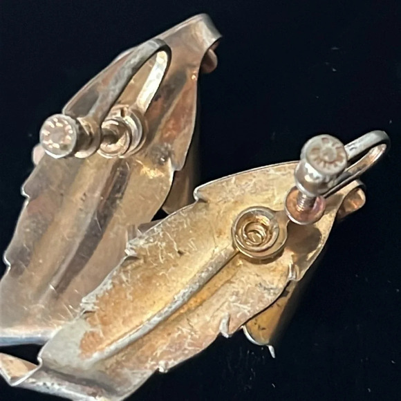 VTG Handmade Sterling Silver Screw Back Iris Flower Fairycore Boho Earrings - Picture 5 of 6